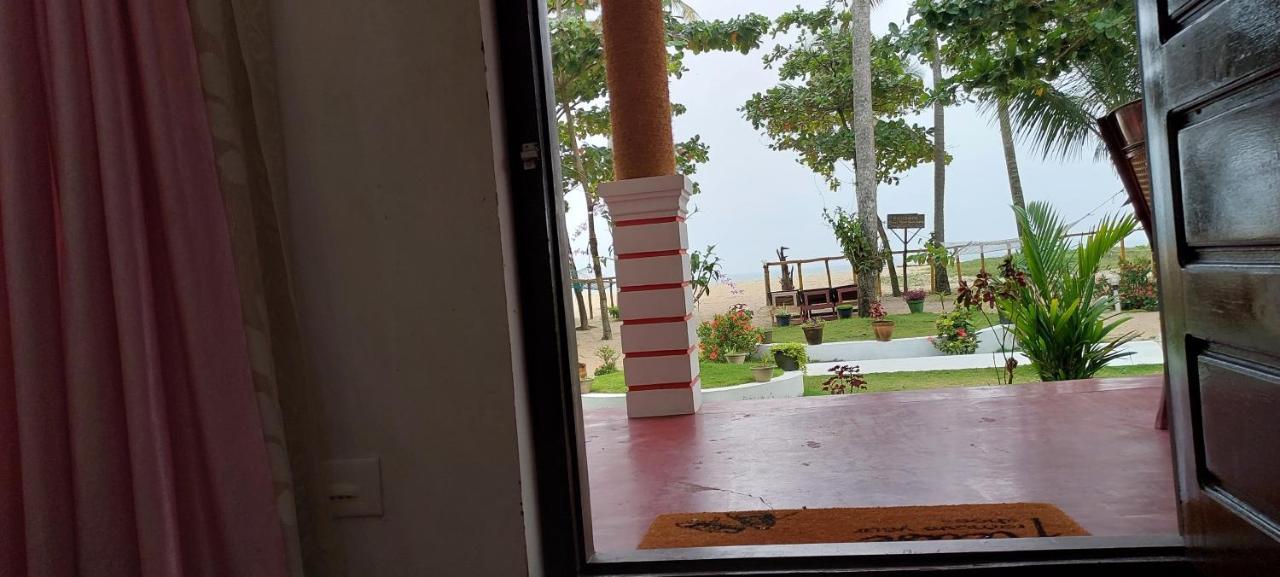 Marari Phoenix Beach Homestay Mararikulam Exterior foto