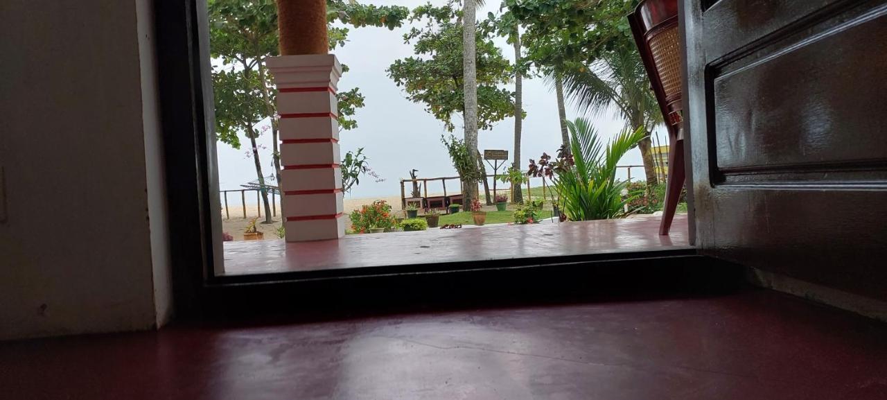 Marari Phoenix Beach Homestay Mararikulam Exterior foto
