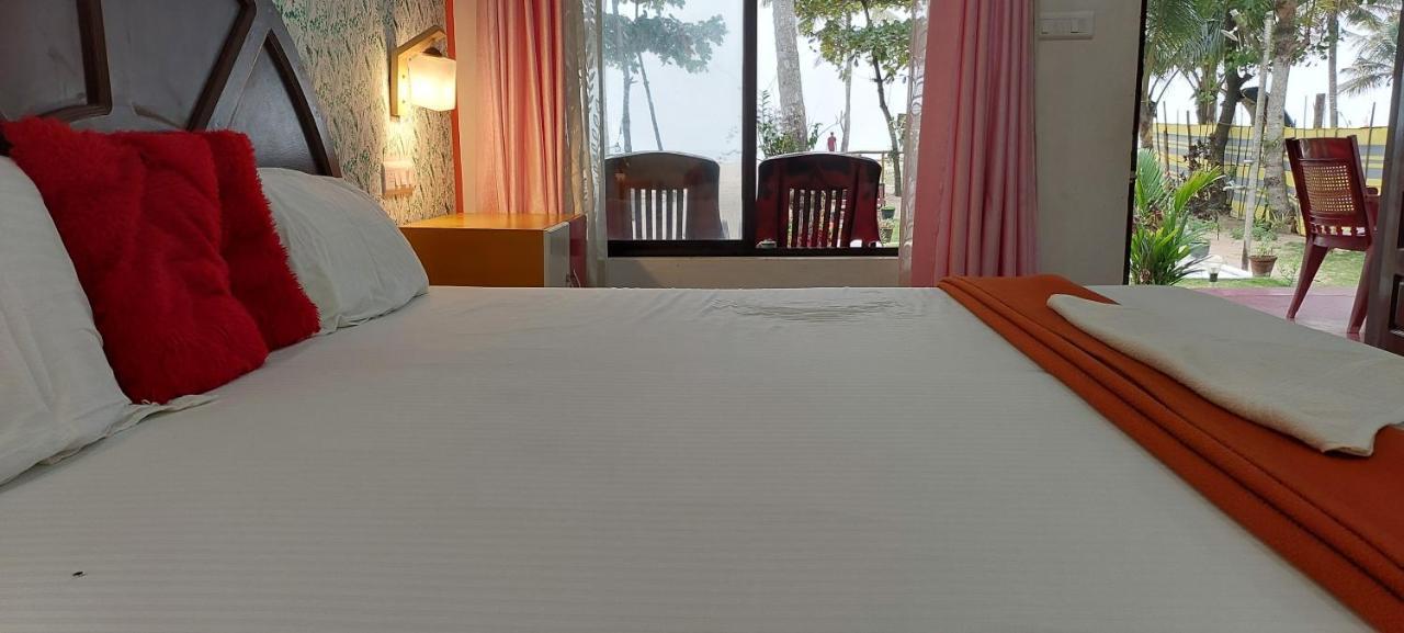 Marari Phoenix Beach Homestay Mararikulam Exterior foto